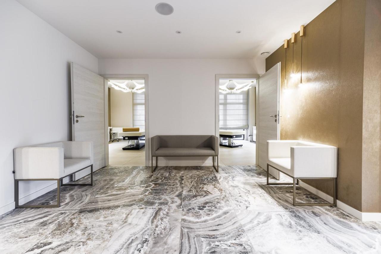 Olymp IV Hotel Колобжег Екстериор снимка